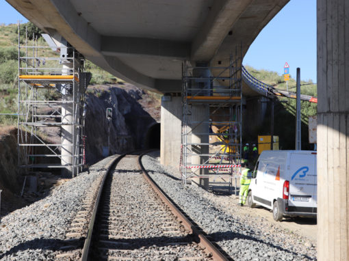 Sustitución de apoyos en el viaducto viejo de Alconétar
